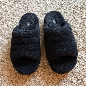 UGG Black Plush Slide Slippers Unisex Men’s 9 Women’s 11